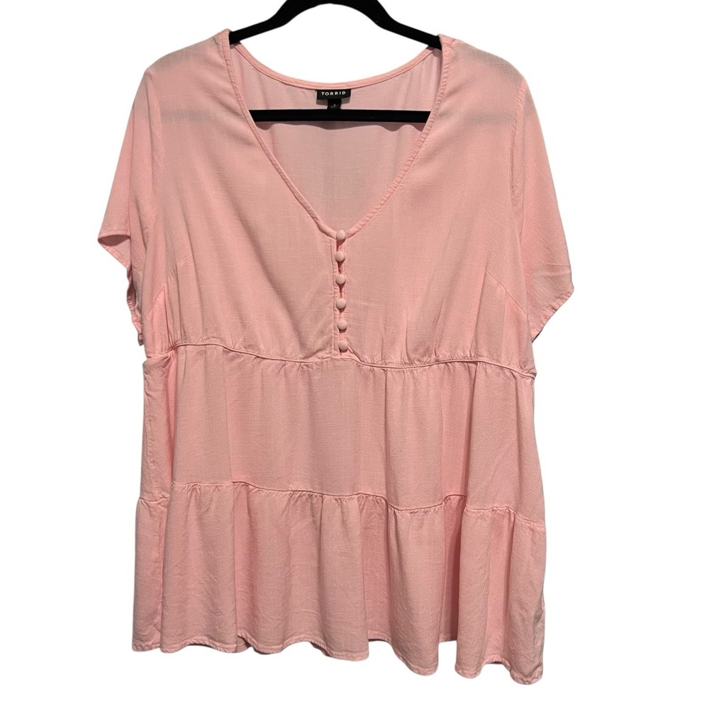 Torrid Babydoll Top Womens 2 2X Pink Button Front V Neck Tiered Short Sleeves